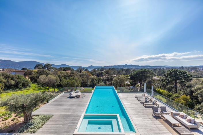 Image No.7-Villa / Détaché de 6 chambres à vendre à Porto-Vecchio