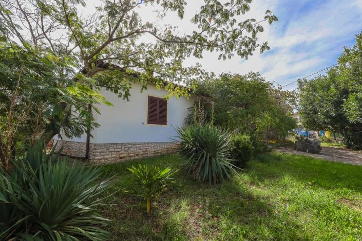 Image No.28-3 Bed Bungalow for sale