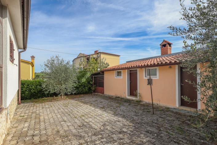 Image No.24-3 Bed Bungalow for sale