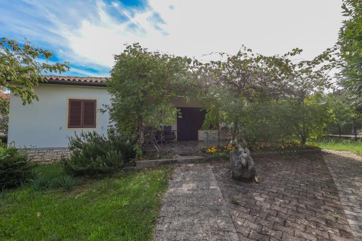Image No.38-3 Bed Bungalow for sale