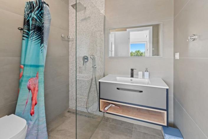 Image No.18-4 Bed House/Villa for sale