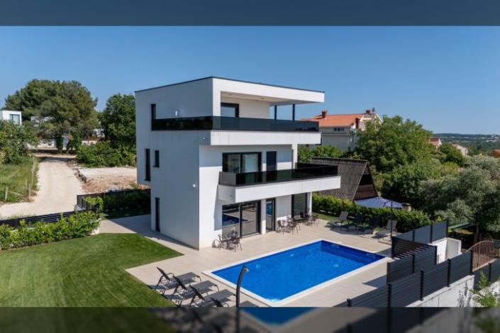 Image No.5-4 Bed House/Villa for sale