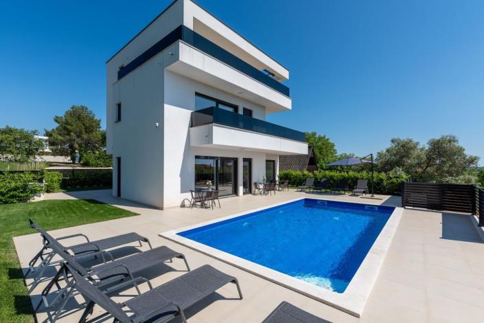 Image No.37-4 Bed House/Villa for sale
