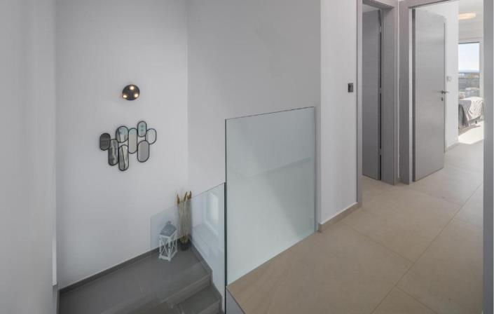 Image No.20-4 Bed House/Villa for sale