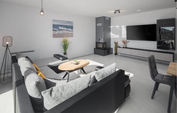 Image No.17-4 Bed House/Villa for sale