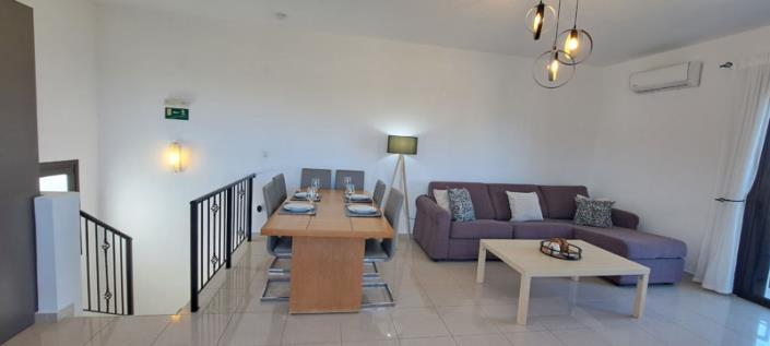 Image No.13-2 Bed House/Villa for sale