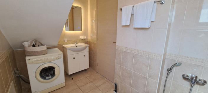 Image No.25-2 Bed House/Villa for sale