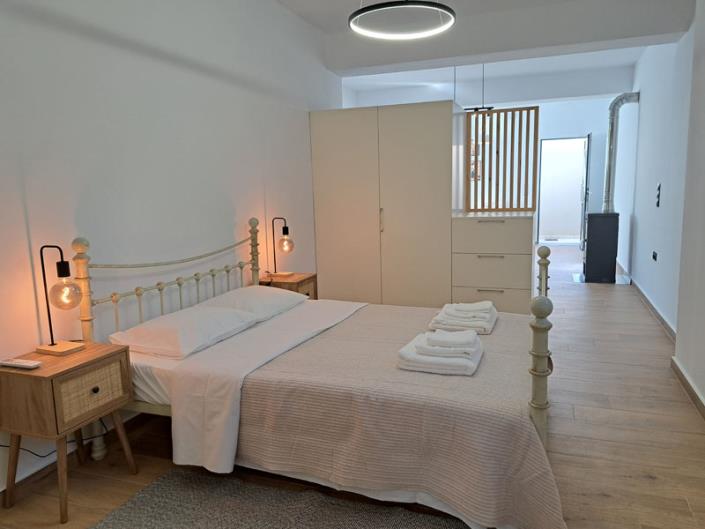 Image No.10-1 Bed Apartment for sale