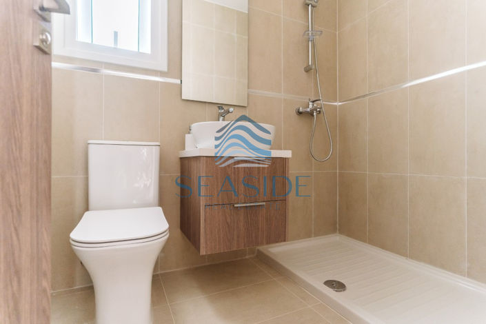 Image No.18-3 Bed House for sale