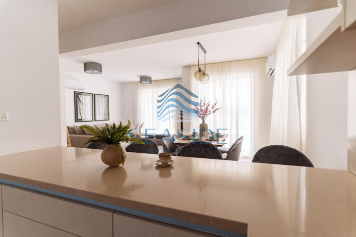 Image No.9-3 Bed House for sale