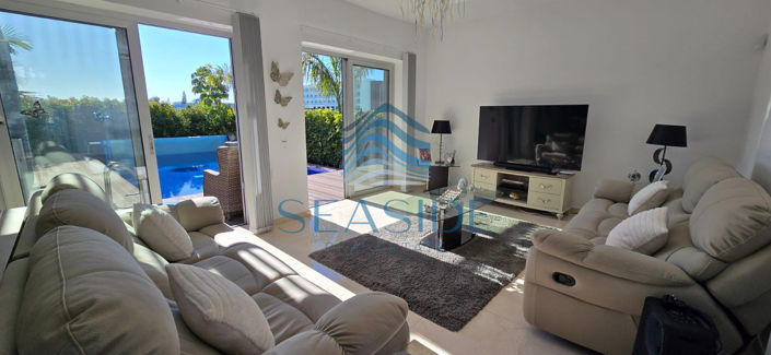 Image No.4-7 Bed Villa for sale