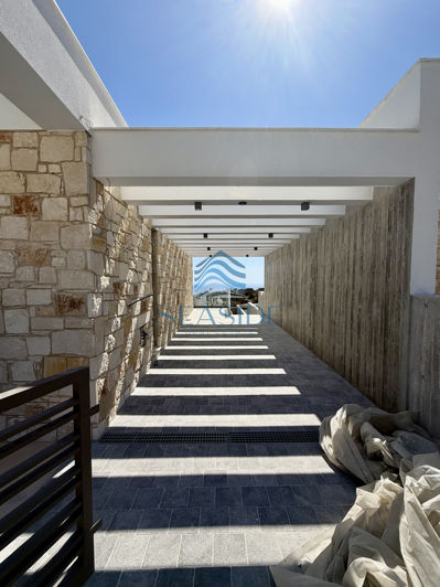 Image No.3-4 Bed Villa for sale