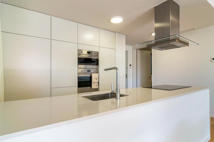 Image No.14-2 Bed Apartment for sale