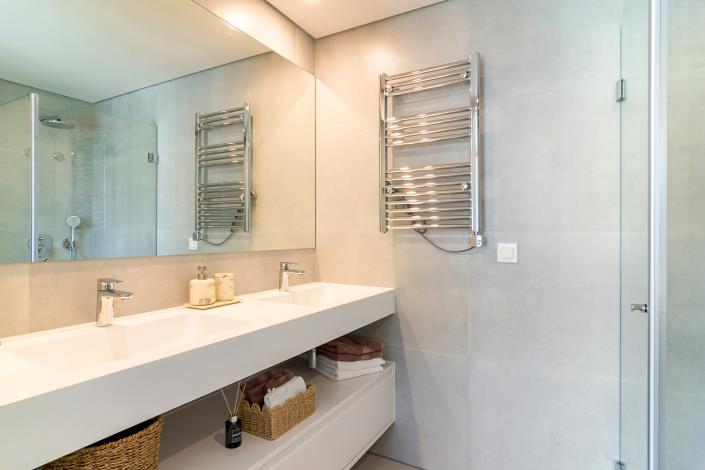 Image No.24-2 Bed Apartment for sale