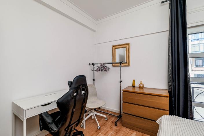 Image No.11-1 Bed Apartment for sale