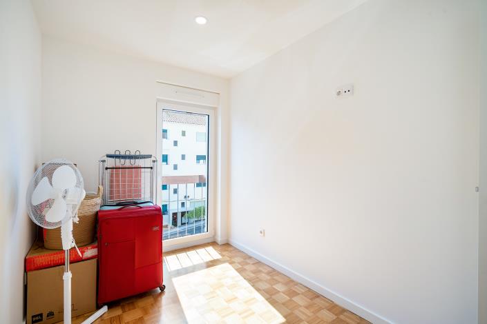 Image No.16-3 Bed Apartment for sale