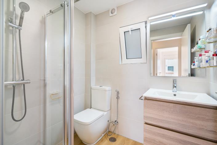 Image No.19-3 Bed Apartment for sale
