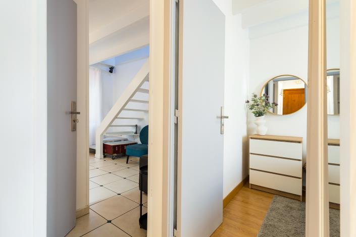 Image No.4-2 Bed Apartment for sale