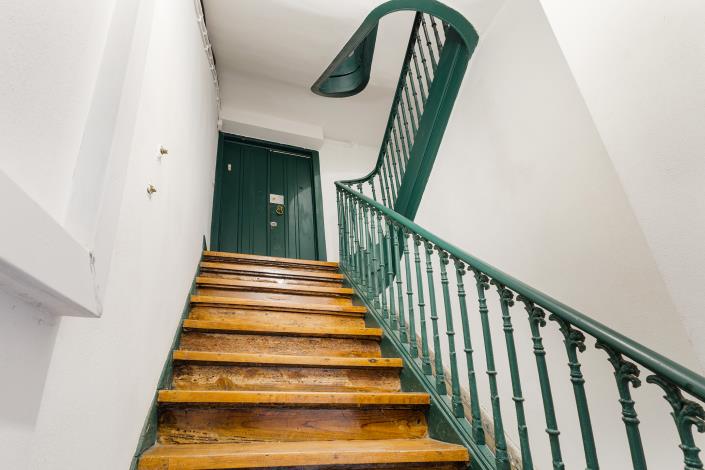 Image No.23-2 Bed Apartment for sale