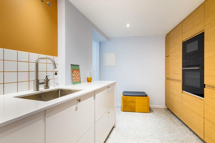 Image No.20-2 Bed Apartment for sale