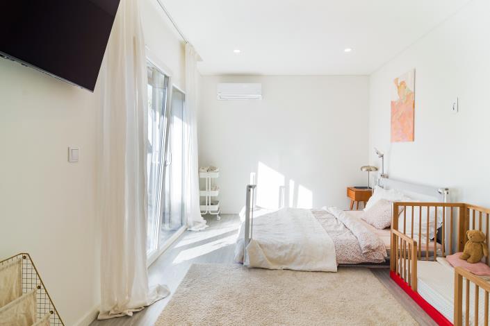 Image No.4-4 Bed House for sale