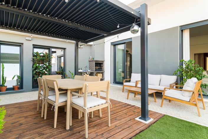 Image No.23-4 Bed House for sale