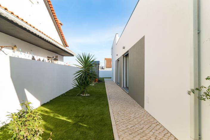 Image No.28-4 Bed House for sale