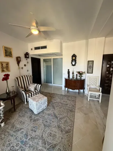 Image No.19-2 Bed Apartment for sale