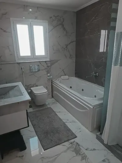 Image No.12-6 Bed Villa for sale