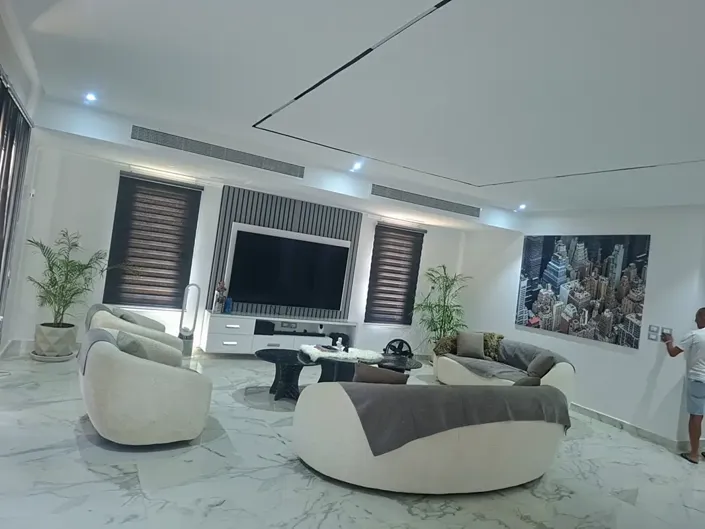 Image No.7-6 Bed Villa for sale