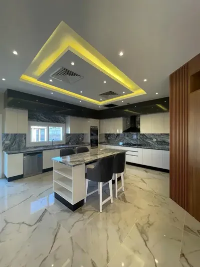 Image No.6-7 Bed Villa for sale