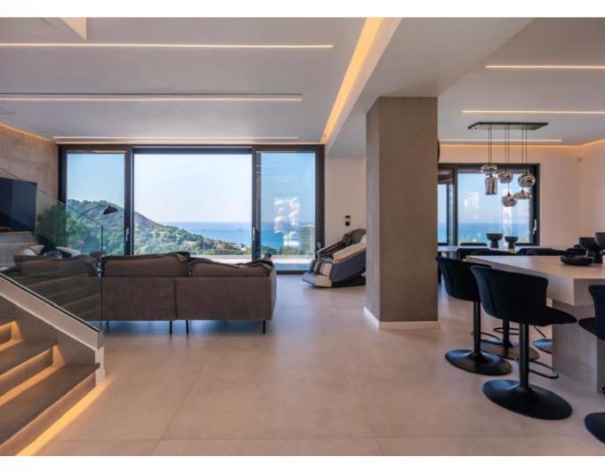 Image No.4-6 Bed Villa for sale