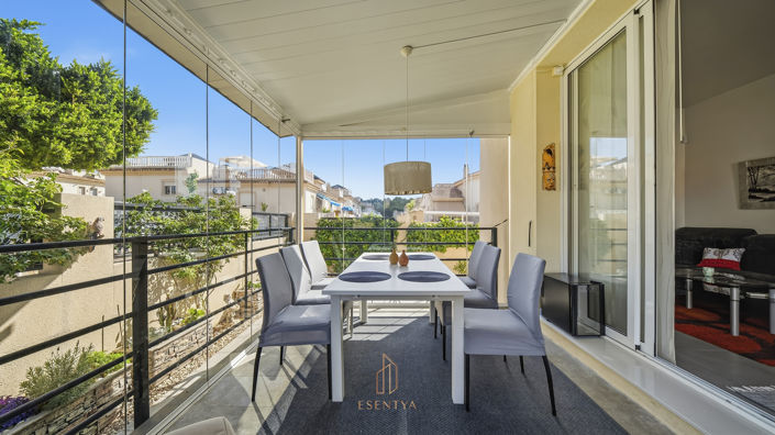 Image No.21-2 Bed Villa for sale