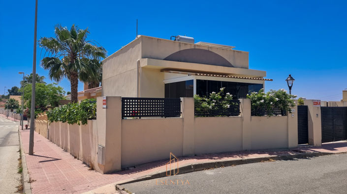 Image No.5-2 Bed Villa for sale