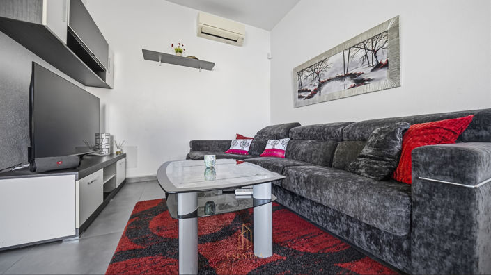 Image No.9-2 Bed Villa for sale