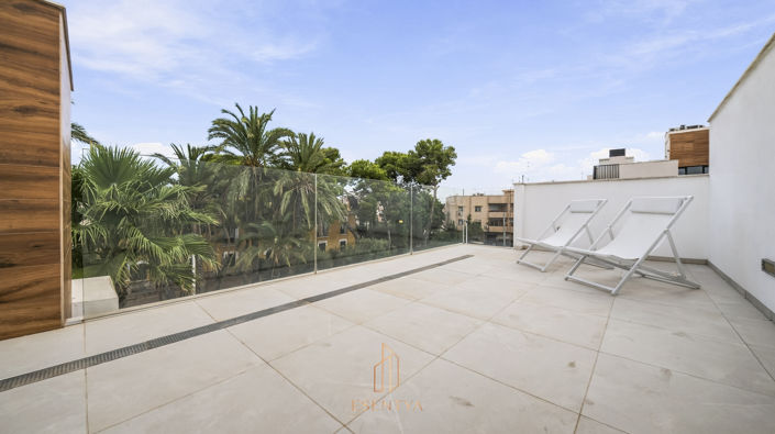 Image No.27-4 Bed Villa for sale