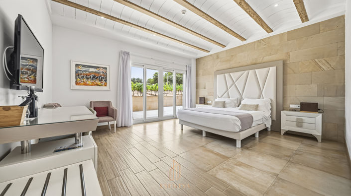 Image No.44-14 Bed Villa for sale