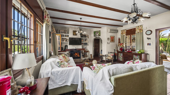 Image No.4-4 Bed Villa for sale