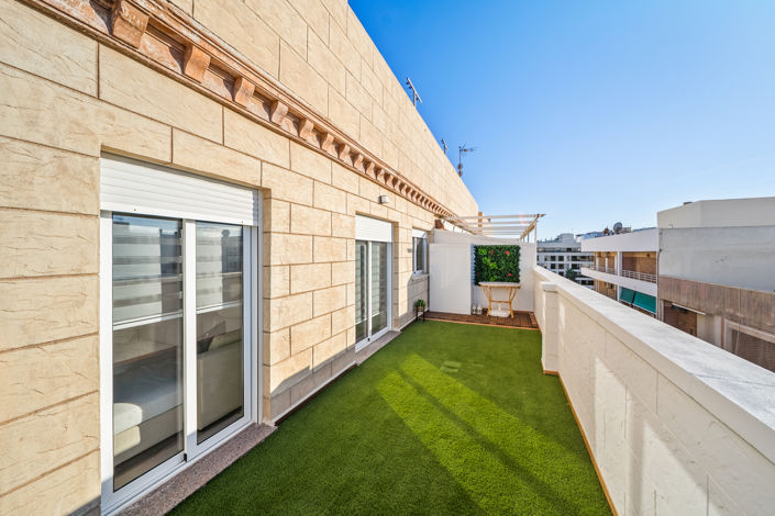 Image No.22-2 Bed Property for sale