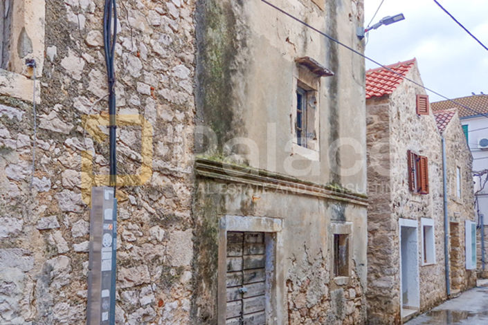 Image No.2-Maison de 4 chambres à vendre à Murter