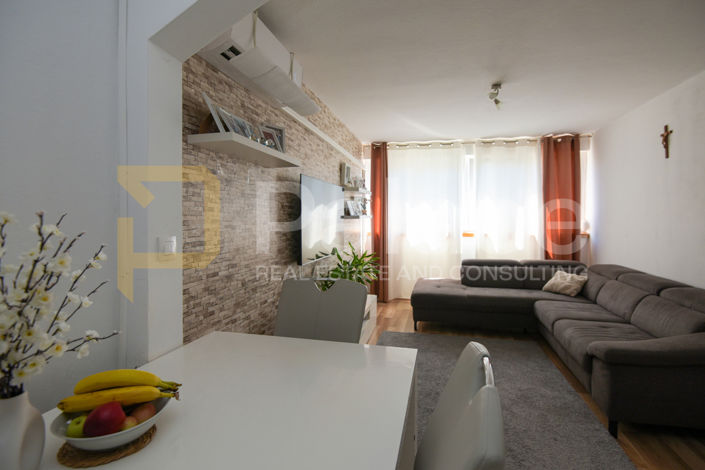 Image No.4-Appartement de 2 chambres à vendre à Sibenik