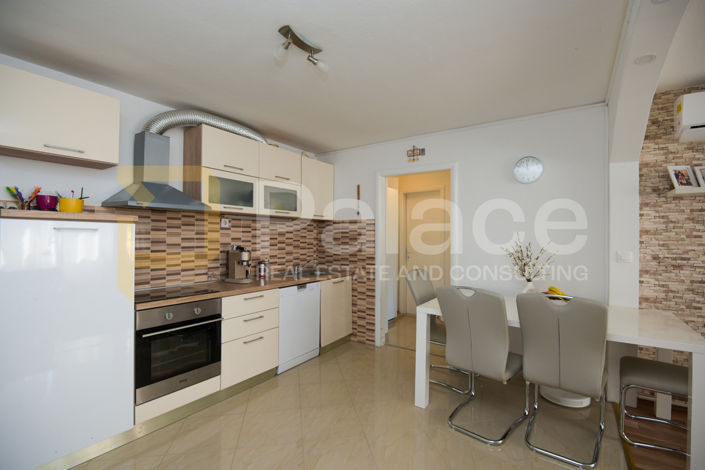 Image No.6-Appartement de 2 chambres à vendre à Sibenik