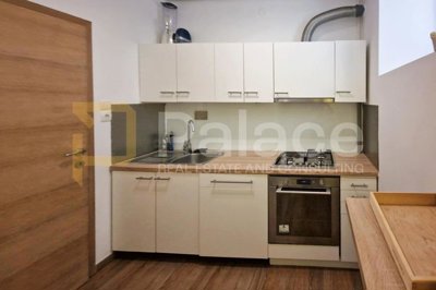 atraktivan-stan-u-srcu-zagreba-baruna-trenka-53-m_10