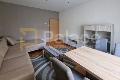 atraktivan-stan-u-srcu-zagreba-baruna-trenka-53-m_3