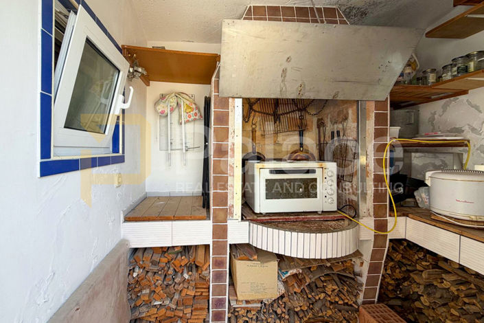Image No.22-6 Bed House for sale