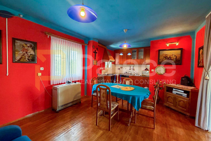 Image No.3-6 Bed House for sale
