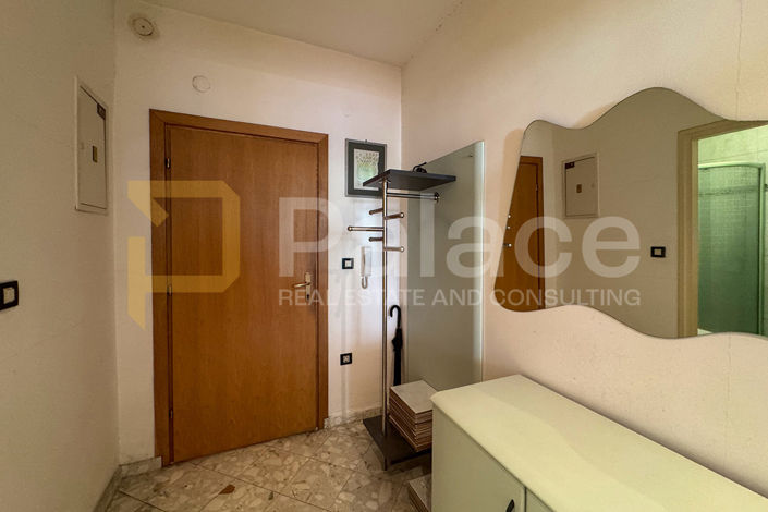 Image No.6-3 Bed Commercial for sale