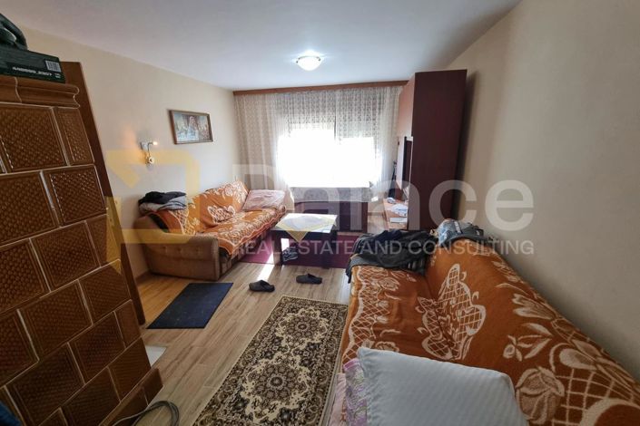 Image No.10-4 Bed House for sale