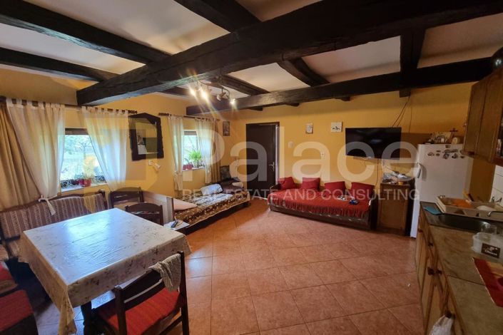 Image No.2-4 Bed House for sale