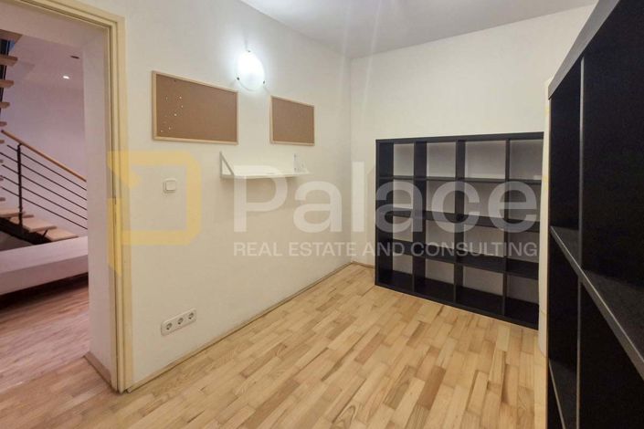Image No.8-Appartement de 5 chambres à vendre à Zagreb